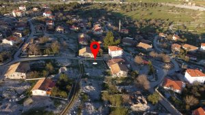 AKSEKİ EMLAKTAN ÖMER DURUK KARŞISI KÖY İÇİ İMARLI ARSA