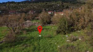 AKSEKİ EMLAKTAN MAHMUTLU'DA YATIRIMLIK ARSA