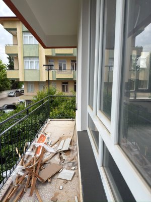 AKSEKİ EMLAKTAN AŞAĞI PAZARCIDA TADİLATLI KİRALIK 2+1 DAİRE