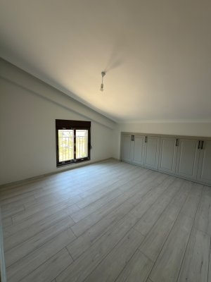 AKSEKİ EMLAKTAN KIZILOT'TA SATILIK 3 + 1 DUBLEKS DAİRE