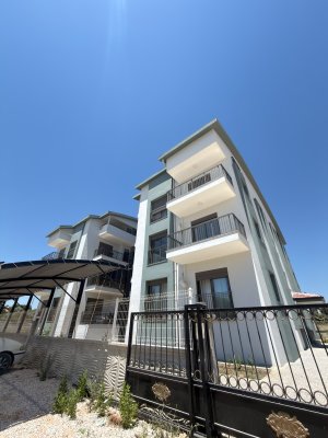 AKSEKİ EMLAKTAN KIZILOT'TA SATILIK 3 + 1 DUBLEKS DAİRE