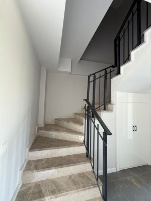 AKSEKİ EMLAKTAN KIZILOT'TA SATILIK 2+1 DUBLEKS DAİRE
