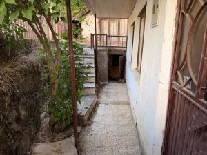 AKSEKİ EMLAKTAN GÜNYAKA MAHALLESİNDE RESTORASYONLU MÜSTAKİL EV