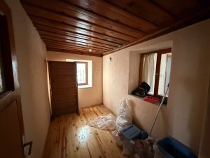 AKSEKİ EMLAKTAN GÜNYAKA MAHALLESİNDE RESTORASYONLU MÜSTAKİL EV